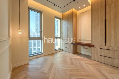 Apartment in Downtown Dubai (Downtown Burj Dubai), Dubai, UAE 2 bedrooms, 101 sq.m. № 625693 - photo 10