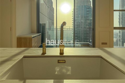 Apartment in Downtown Dubai (Downtown Burj Dubai), Dubai, UAE 2 bedrooms, 101 sq.m. № 625693 - photo 22