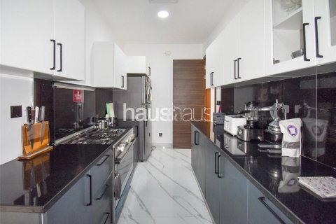 Vilë në Al Furjan, Dubai, Emiratet e Bashkuara Arabe 5 dhoma gjumi, 606 m2. № 625777 - Foto 12