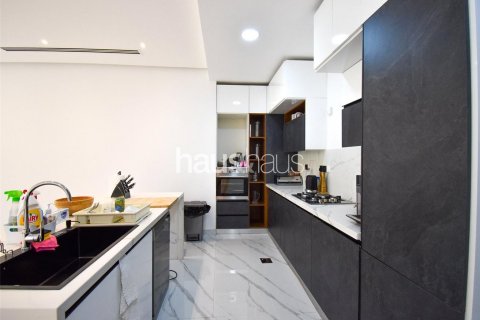 Vilë në Al Furjan, Dubai, Emiratet e Bashkuara Arabe 5 dhoma gjumi, 606 m2. № 625777 - Foto 16