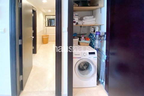 Apartment in The Views, Dubai, UAE 1 bedroom, 83 sq.m. № 625776 - photo 12