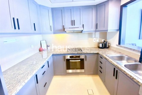Apartment in The Views, Dubai, UAE 1 bedroom, 83 sq.m. № 625776 - photo 5