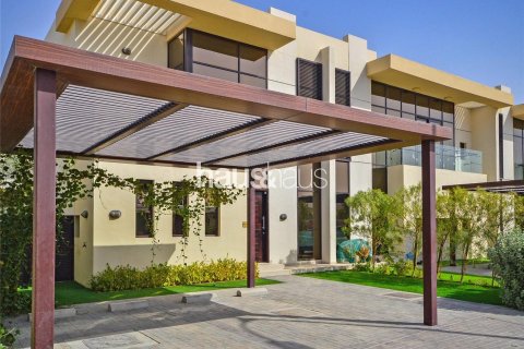 Řadový dům v DAMAC Hills (Akoya by DAMAC), Dubai, SAE 3 ložnice, 209 m² Č.: 625734 - fotografie 1