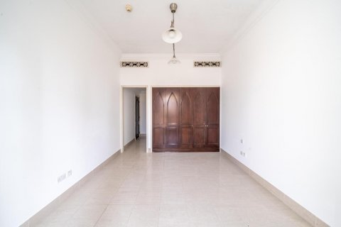 Купить квартиру в Даунтаун Дубай (Даунтаун Бурдж Дубай), ОАЭ 2 спальни, 133м2, № 616497 - фото 15