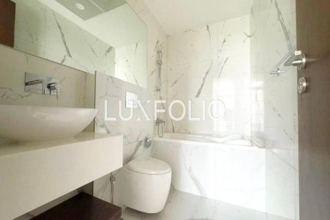 Apartamento en alquiler en Jumeirah Village Circle, Dubai, EAU 2 dormitorios, 130 m2 № 628216 - foto 13