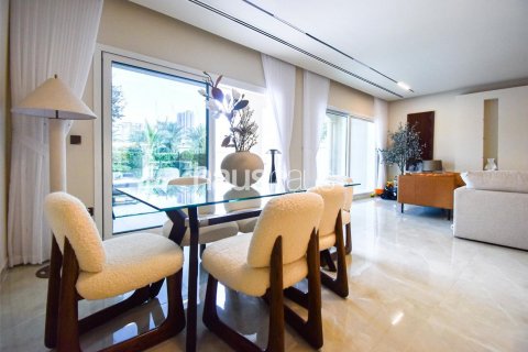 Shtëpi në qytet në Jumeirah Village Circle, Dubai, Emiratet e Bashkuara Arabe 3 dhoma gjumi, 287 m2. № 625711 - Foto 9