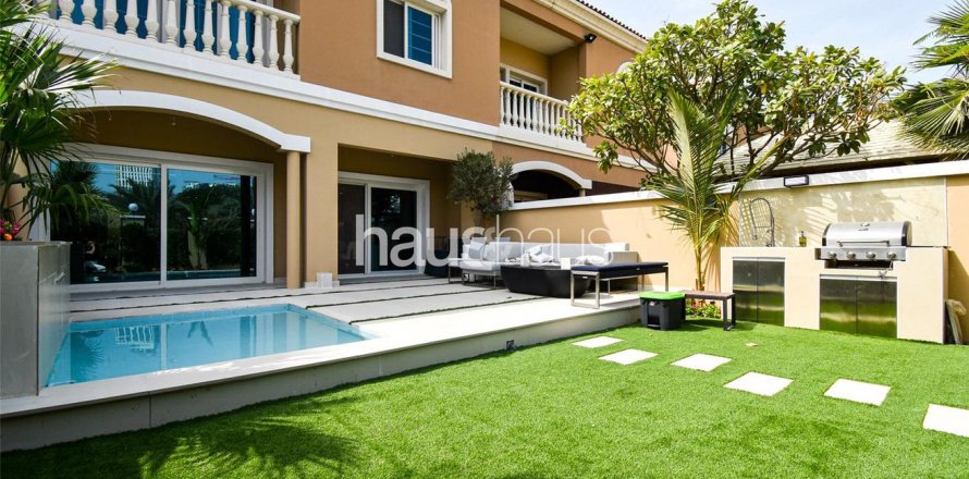 Shtëpi në qytet në Jumeirah Village Circle, Dubai, Emiratet e Bashkuara Arabe 3 dhoma gjumi, 287 m2. № 625711