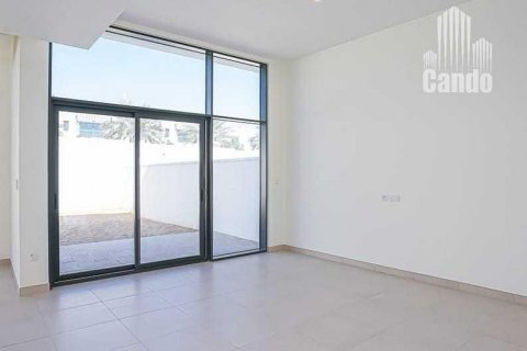 Appartamento in affitto a Al Furjan, Dubai, EAU 4 camere da letto, 358.4 mq. № 610805 - foto 2