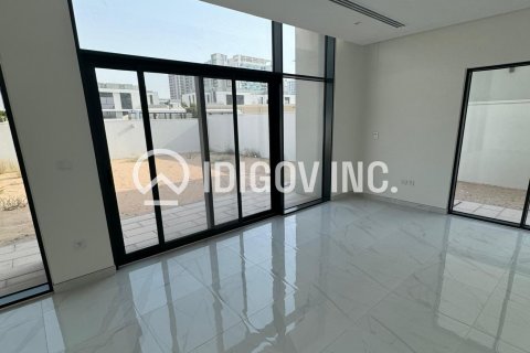 Vilë në Al Furjan, Dubai, Emiratet e Bashkuara Arabe 4 dhoma gjumi, 323 m2. № 604196 - Foto 3