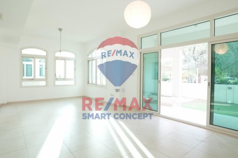 Vila v Al Ghadeer, Abu Dhabi, SAE 4 ložnice, 307.2 m² Č.: 573016 - fotografie 1