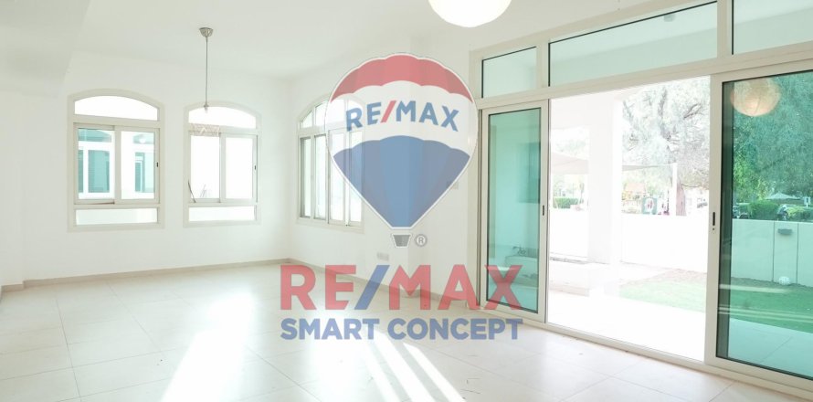 Vila v Al Ghadeer, Abu Dhabi, SAE 4 ložnice, 307.2 m² Č.: 573016