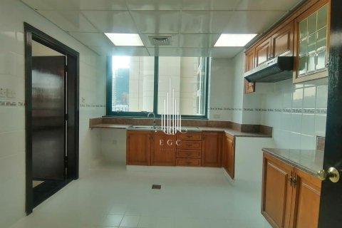 Byt v Hamdan Street, Abu Dhabi, SAE 3 ložnice, 244.3 m² Č.: 572808 - fotografie 17