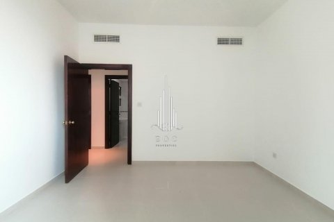 Byt v Hamdan Street, Abu Dhabi, SAE 3 ložnice, 244.3 m² Č.: 572808 - fotografie 9