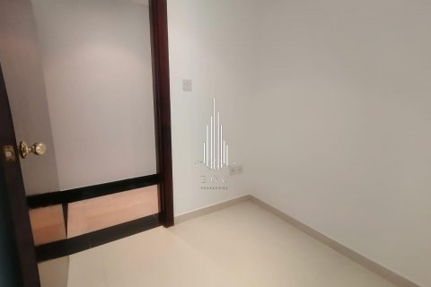 Byt v Hamdan Street, Abu Dhabi, SAE 3 ložnice, 244.3 m² Č.: 572808 - fotografie 11