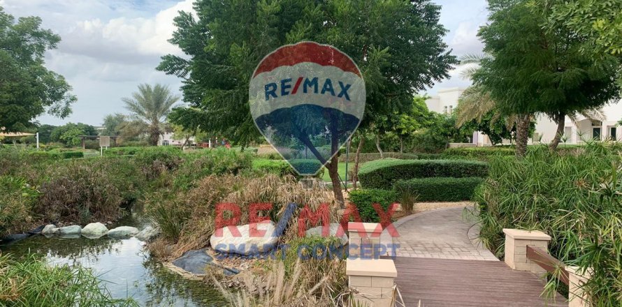 Vila v Al Ghadeer, Abu Dhabi, SAE 4 ložnice, 321 m² Č.: 573015
