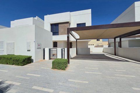 阿联酋 Abu Dhabi Yas Island 待租 : 348 平方米 , 编号594263 - 照片 1