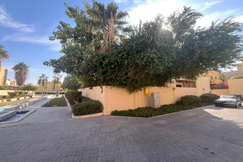 阿联酋 Abu Dhabi Al Raha Gardens 待售 : 401 平方米 , 编号594262 - 照片 3