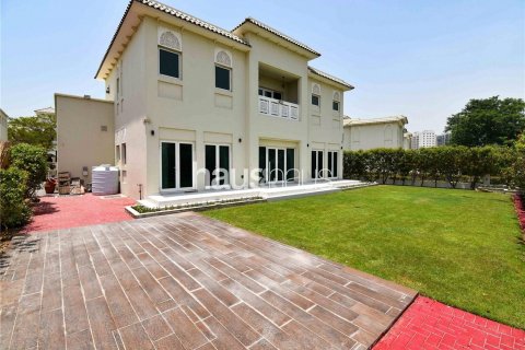 Müüa villa asukohaga Al Furjan, Dubai, AÜE: 4 magamistoaga, 455 m² Nr 625218 - pilt 14
