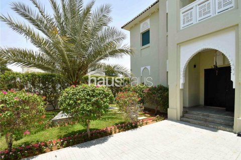 Müüa villa asukohaga Al Furjan, Dubai, AÜE: 4 magamistoaga, 455 m² Nr 625218 - pilt 2