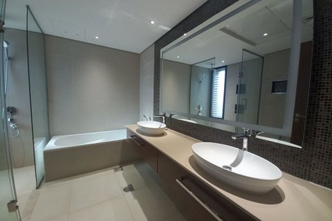 Hartanah komersil di Yas Island, Abu Dhabi, UAE 4 bilik tidur, 601 meter persegi № 595041 - foto 8