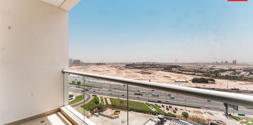 Huoneisto Business Bay, Dubai, Arabiemiraatit 1 makuuhuone, 74 m2 № 596192