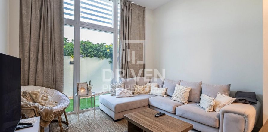 Таунхаус в DAMAC Hills (Akoya by DAMAC), Дубай, ОАЕ 1 спальня, 115м2 № 602527