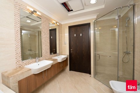 Appartamento in vendita a Culture Village, Dubai, EAU 3 camere da letto, 197.5 mq. № 447988 - foto 18