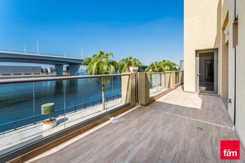 Appartamento in vendita a Culture Village, Dubai, EAU 3 camere da letto, 197.5 mq. № 447988 - foto 12
