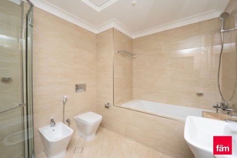 Appartamento in vendita a Culture Village, Dubai, EAU 3 camere da letto, 197.5 mq. № 447988 - foto 19