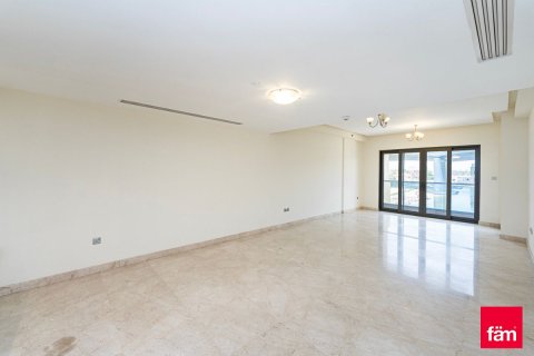 Apartment in Culture Village, Dubai, UAE 3 bedrooms, 197.5 sq.m. № 447988