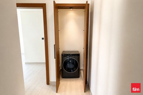 Apartament në Dubai, Emiratet e Bashkuara Arabe 2 dhoma gjumi, 106.8 m2. № 610557 - Foto 12