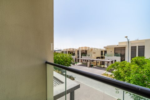 Vilë në DAMAC Hills (Akoya by DAMAC), Dubai, Emiratet e Bashkuara Arabe 6 dhoma gjumi, 350.05850400 m2. № 584149 - Foto 27