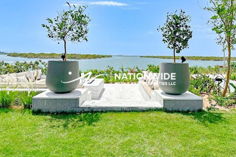 Vila u gradu Abu Dhabi, UAE 4 spavaće sobe, 266 m2 Br. 595633 - Slika 10