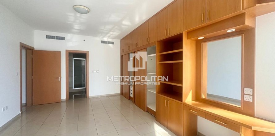 阿联酋 Dubai Sheikh Zayed Road 公寓  2 卧, 224 平方米 , 编号 592996