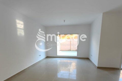 Villa sa Al Reef, Abu Dhabi, UAE 5 silid-tulugan, 273.3 sq.m. № 596742 - larawan 3