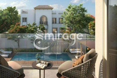 Vilë në Al Shamkha, Abu Dhabi, Emiratet e Bashkuara Arabe 4 dhoma gjumi, 390.5 m2. № 596740 - Foto 2
