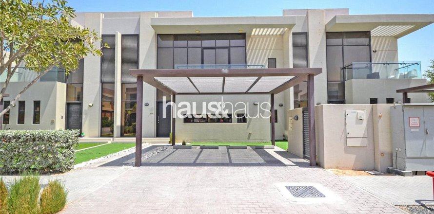 Řadový dům v DAMAC Hills (Akoya by DAMAC), Dubai, SAE 3 ložnice, 195 m² Č.: 626534