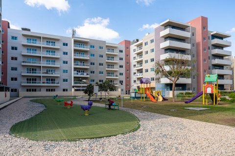 דירה למכירה ב Al Reef, Abu Dhabi, איחוד האמירויות  2 חדרי שינה, 111 מ"ר, מספר 594655 - תמונה 1