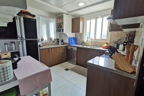 Commercial property in Al Ghadeer, Abu Dhabi, UAE 3 bedrooms, 371 sq.m. № 594654 - photo 9