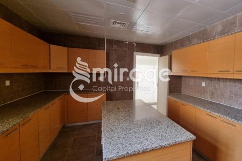 Vila v Al Raha Golf Gardens, Abu Dhabi, SAE 5 ložnice, 547.6 m² Č.: 597108 - fotografie 9