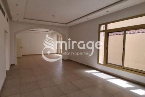 Vila v Al Raha Golf Gardens, Abu Dhabi, SAE 5 ložnice, 547.6 m² Č.: 597108 - fotografie 7