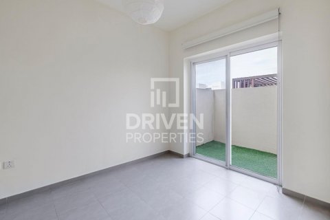 Řadový dům v Dubai South (Dubai World Central), Dubai, SAE 3 ložnice, 217 m² Č.: 602737 - fotografie 15