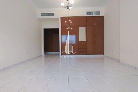 Apartmen di Al Najda Street, Abu Dhabi, UAE 3 bilik tidur, 195.1 meter persegi № 578699 - foto 1