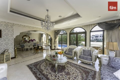 Vila di Palm Jumeirah, Dubai, UEA 4 kamar tidur, 622.4 m2 nomor 582837 - foto 14