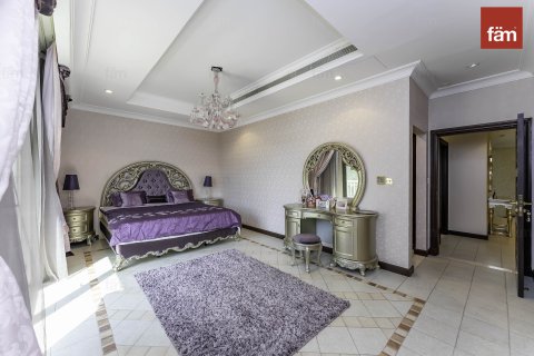 Vila di Palm Jumeirah, Dubai, UEA 4 kamar tidur, 622.4 m2 nomor 582837 - foto 19