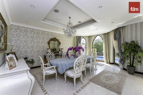 Vila di Palm Jumeirah, Dubai, UEA 4 kamar tidur, 622.4 m2 nomor 582837 - foto 16