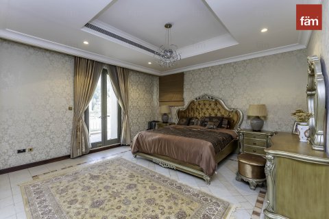 Vila di Palm Jumeirah, Dubai, UEA 4 kamar tidur, 622.4 m2 nomor 582837 - foto 21