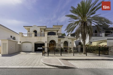 Vila di Palm Jumeirah, Dubai, UEA 4 kamar tidur, 622.4 m2 nomor 582837 - foto 7