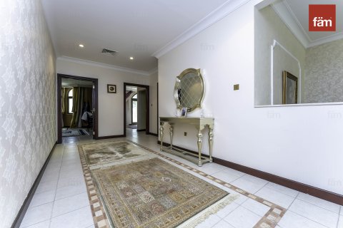 Vila di Palm Jumeirah, Dubai, UEA 4 kamar tidur, 622.4 m2 nomor 582837 - foto 15
