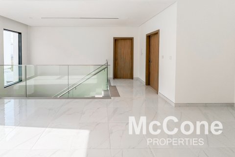 Σπίτι σε Al Furjan, Dubai, ΗΑΕ 4 υπνοδωμάτια, 497.87 τ.μ. Αρ. 587009 - φωτογραφία 2